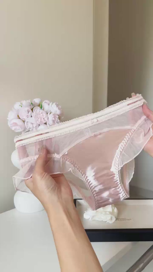 Light pink sweet bow lace panties